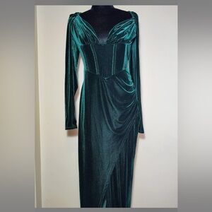 Elegant Green Velvet Dress